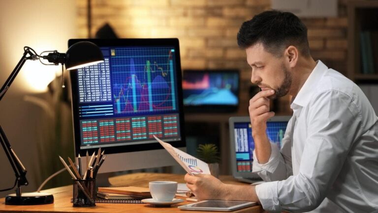 Học chơi Forex cho người mới: 5 bước bắt đầu đúng cách
